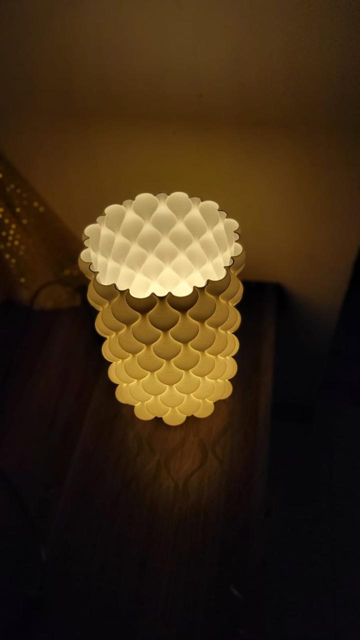 Shyra Table lamp